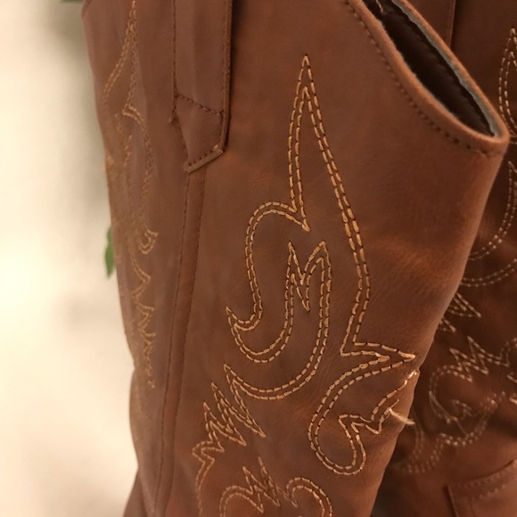 Cowboy boots - Picture 7 of 10
